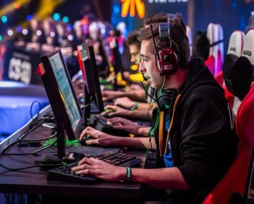 Unlocking the Future: How Gamers Can Earn Big Through Esports